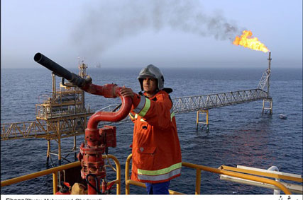 تنزل شرکت های ایرانی به پیشکار خارجی ها - میز نفت