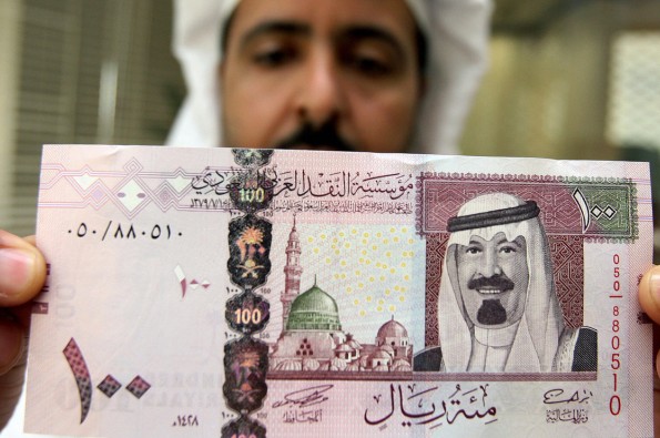 فشار اقتصادی بر عربستان، عامل اصلی توافق اوپک
