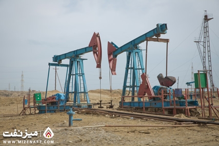 استخراج نفت با پمپ‌های کله اسبی | فیلم - میز نفت